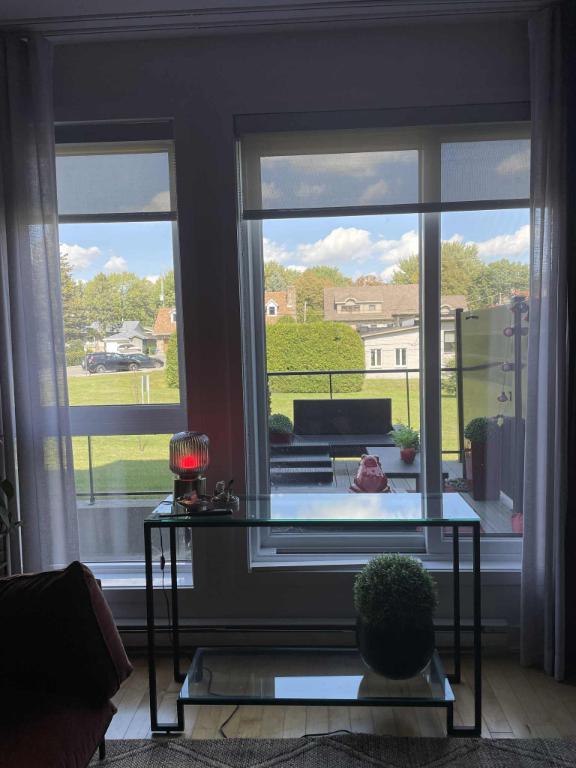 Condo 4 1/2 à louer | 3072584
