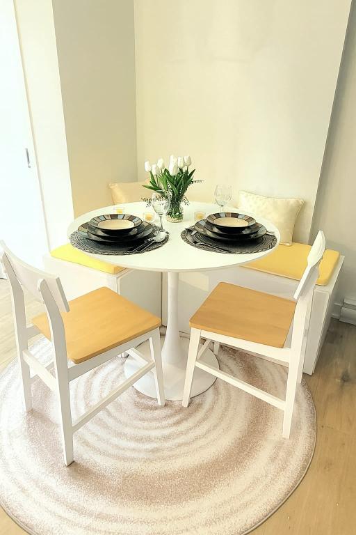MTR Apart Longueuil – Séjours corporatifs Montréal | Meublé & Tout inclus | 3072587