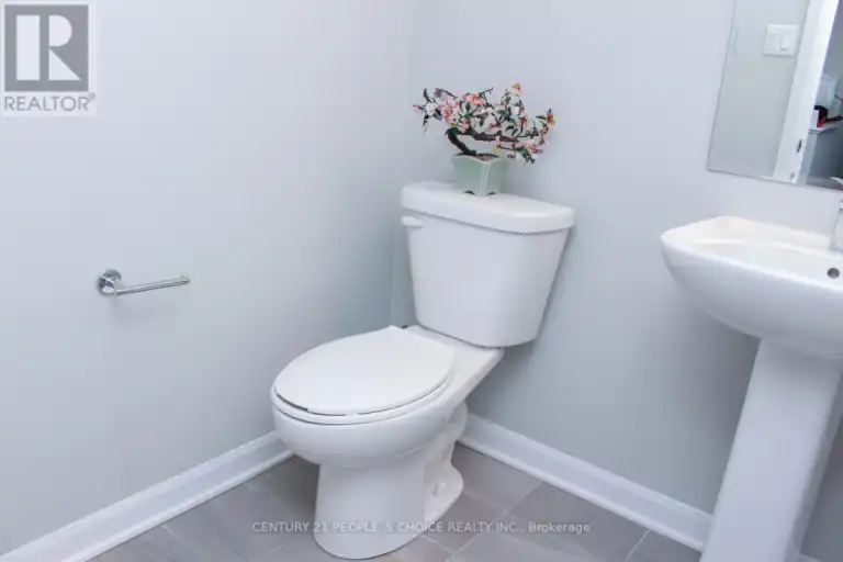 A - 305 ELDORADO PRIVATE | A - 305 ELDORADO PRIVATE, Ottawa | 3082177