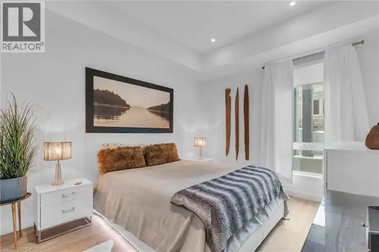 741 KING Street W Unit# 102 | 741 KING Street W Unit# 102, Kitchener | 3106175