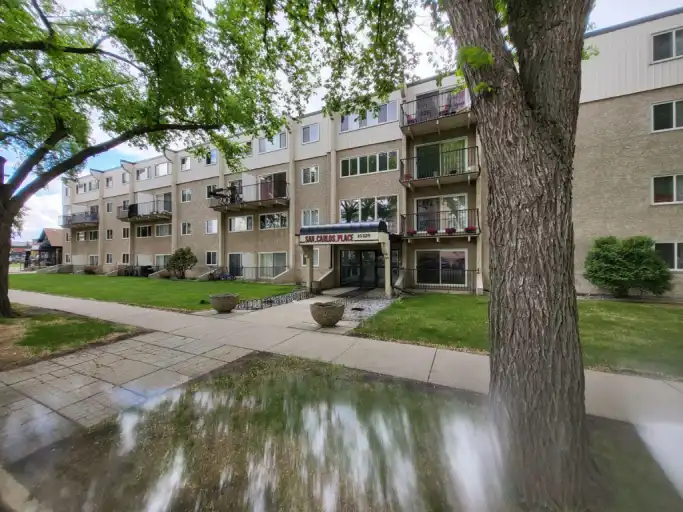 San Carlos Place | 10325 120 Street, Edmonton | 3074452