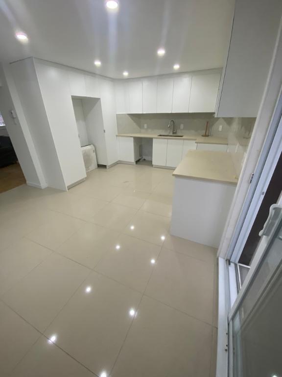 Chomedey grand 2cac 1 sdb apartment avec solarium à louer | 3074533
