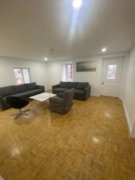 Chomedey grand 2cac 1 sdb apartment avec solarium à louer | 3074533