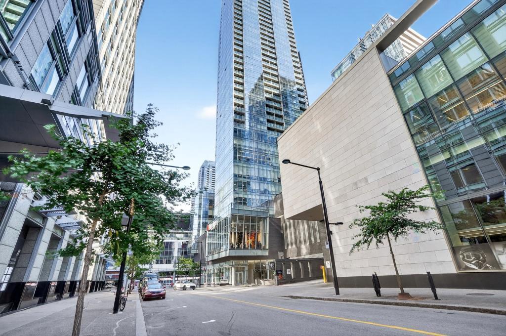 5 stars executive condo - 38th floor - Montreal Ville-Marie - apartment for rent | 3074675