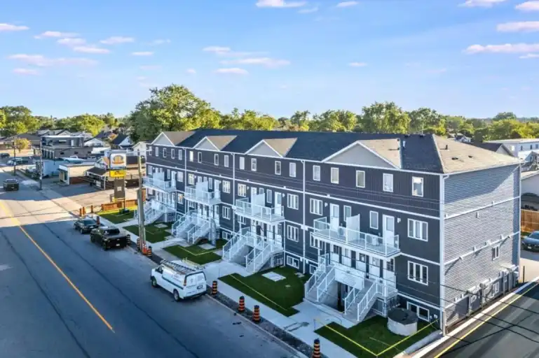 35 Southworth St | 35 Southworth Street, Welland | 3082452