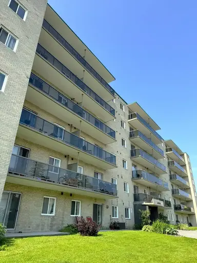 Mayfair Apartments | 1 Bernick Drive, Barrie | 3082546