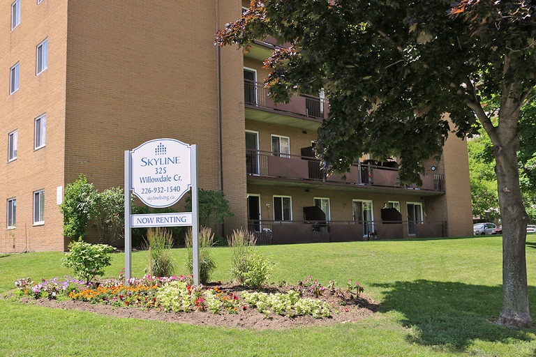 Willowdale Apartments | 325 Willowdale Crescent, Sarnia | 3082614