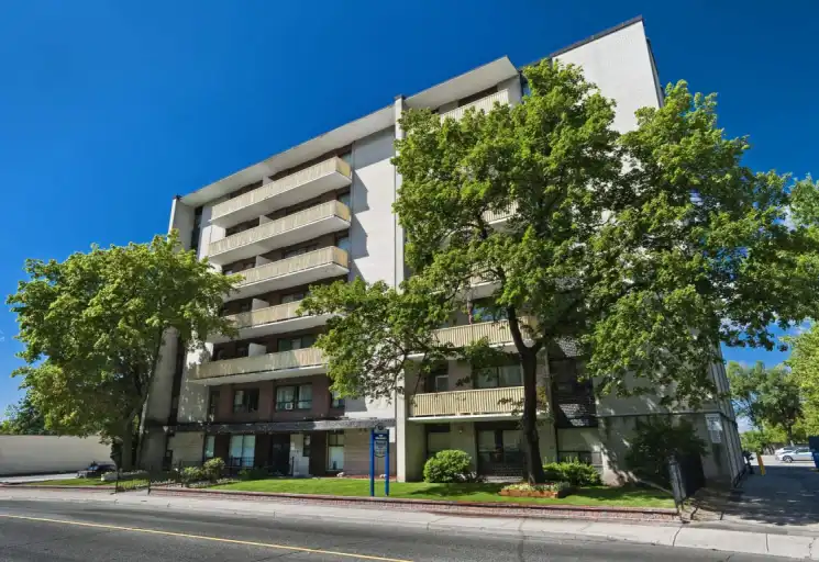 Hopewell Court | 110 Marlee Avenue, Toronto | 3082804
