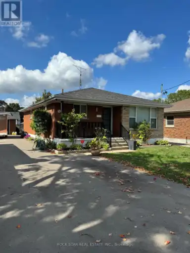 MAIN FL - 136 GRAND STREET | MAIN FL - 136 GRAND STREET, Brantford | 3082981