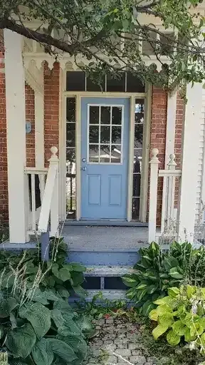 One bedroom apt in upper floor of triplex | 19 Albert Street North, Orillia | 3082987