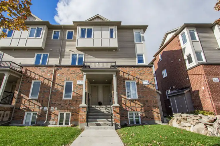 3389 Cambrian - Unit 1 | 3389 Cambrian Road, Ottawa | 3083068