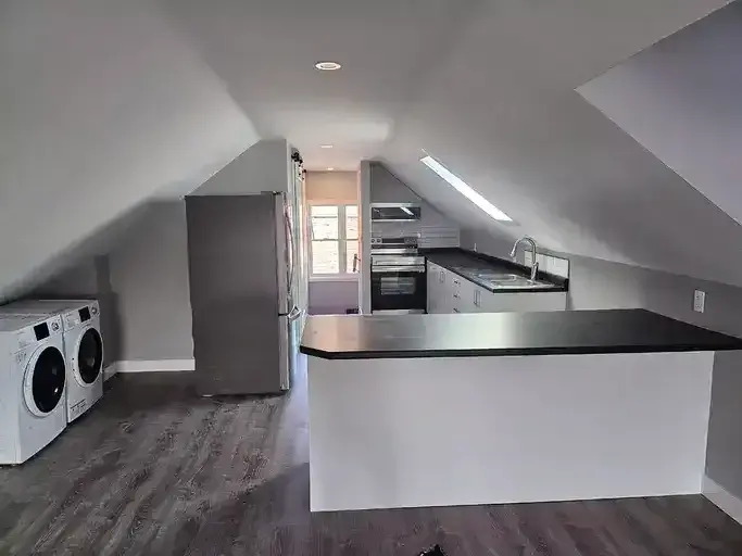 Brand new apartment studio | 39 Mississaga Street West, Orillia | 3083265