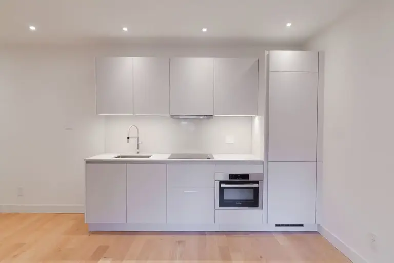 Plaza Drummond | 3435 Rue Drummond, Montreal | 3083582