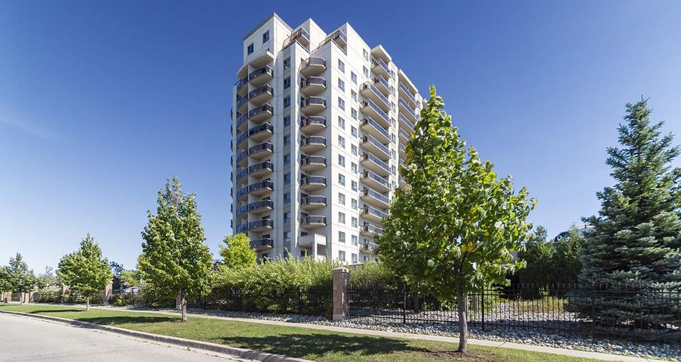 15 & 245 Lena Crescent | 245 Lena Crescent, Cambridge | 3113972