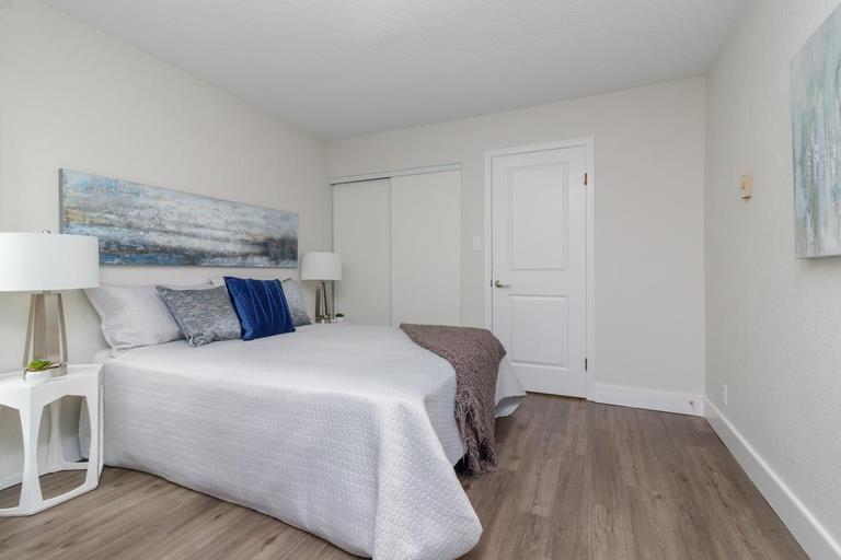 984 McKenzie Apartments | 984 McKenzie Avenue, Victoria | 3133205