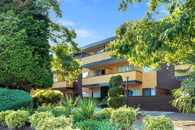 The Westport Apartments | 1021 4 Ave, New Westminster | 3083752