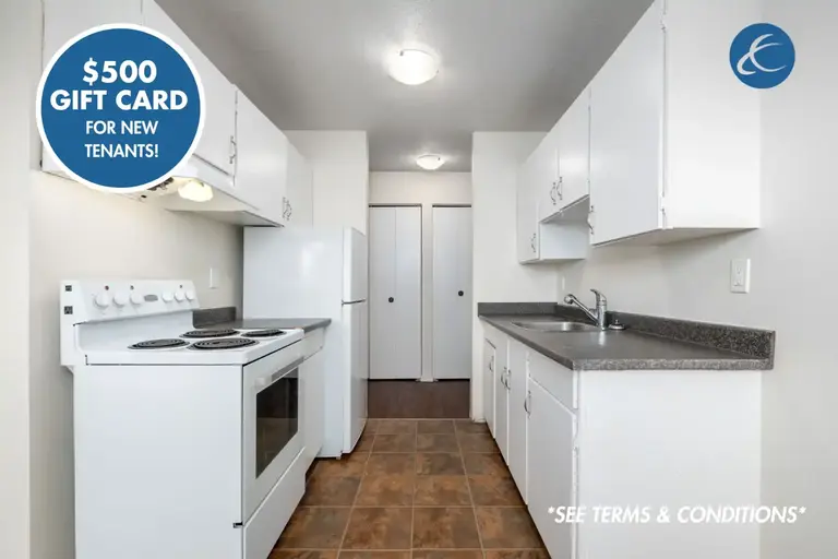 Maple Manor Apartments | 20119 56th Avenue, Langley | 3083758