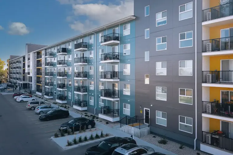 Prairie View Pointe | 2766 Main Street, Winnipeg | 3083891