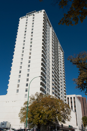 Chateau 100 | 72 Donald Street, Winnipeg | 3107497