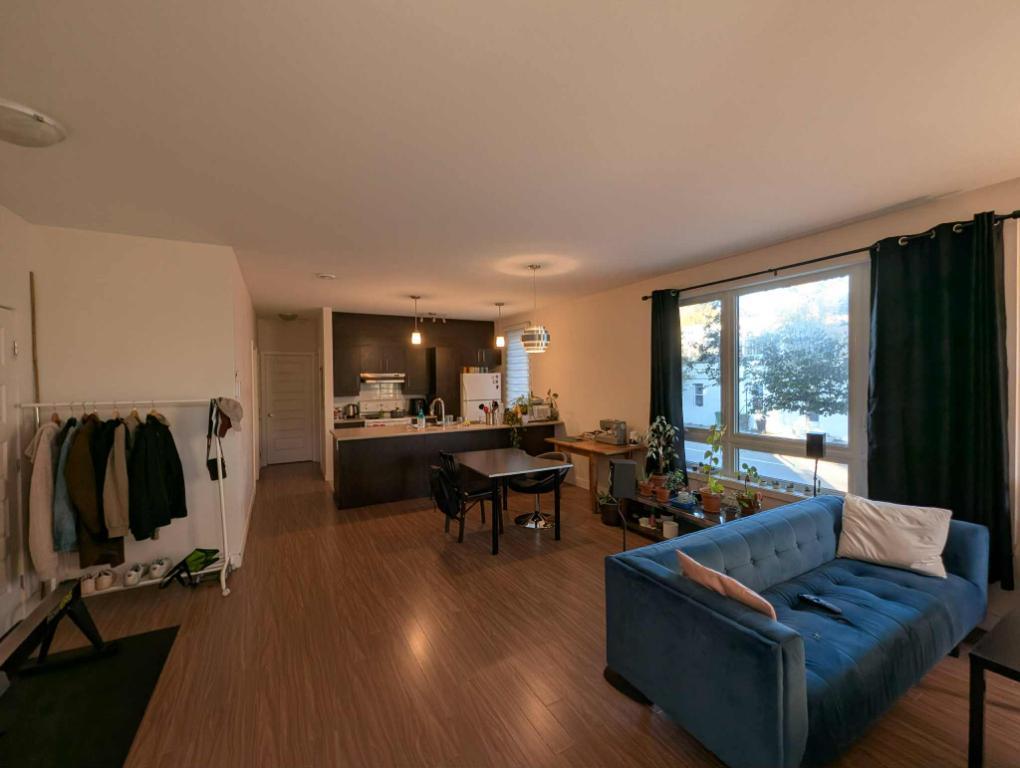 4 ½ style condo – Rez-de-chaussée – 2993 rue Dickson | 3083944
