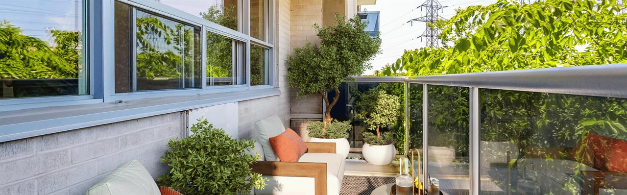 Richgrove Village | 3083984