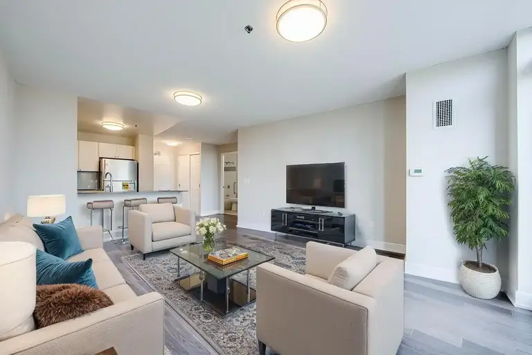 Beech Grove Suites | 106 Parkway Forest Drive, Toronto | 3121663