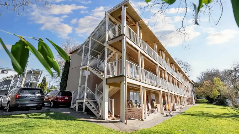 Mainstreet Victoria Garden Apartments | 3498 Lovat Ave, Victoria | 3099817