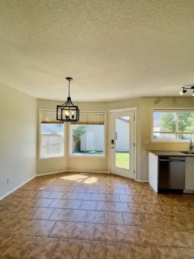 3 Bedroom, Double Garage, 2.5 Bathrooms,Single House | 308 Cramond Close SE, Calgary | 3166121