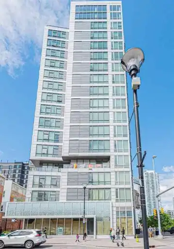 Cozy 2 Bedroom 1 Bath Corner Unit Downtown Condo | 706 - 450 8 Avenue Southeast, Calgary | 3084247