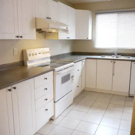Gorgeous 3 BR Mn Flr INCLUDES DOUBLE GARAGE-New floors/windows - Pets ok | 163 Faldale Close NE, Calgary | 3084264
