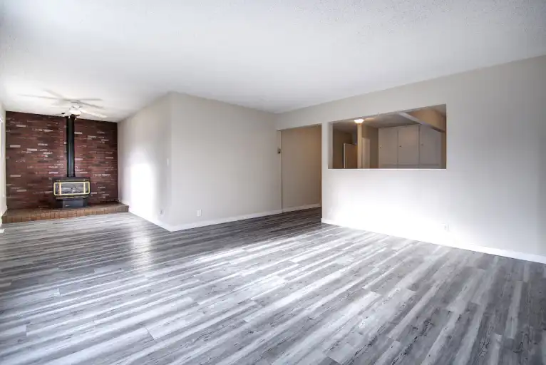Windsor Park main floor house close to Chinook and Downtown | 423 51 Avenue Southwest, Calgary | 3084270