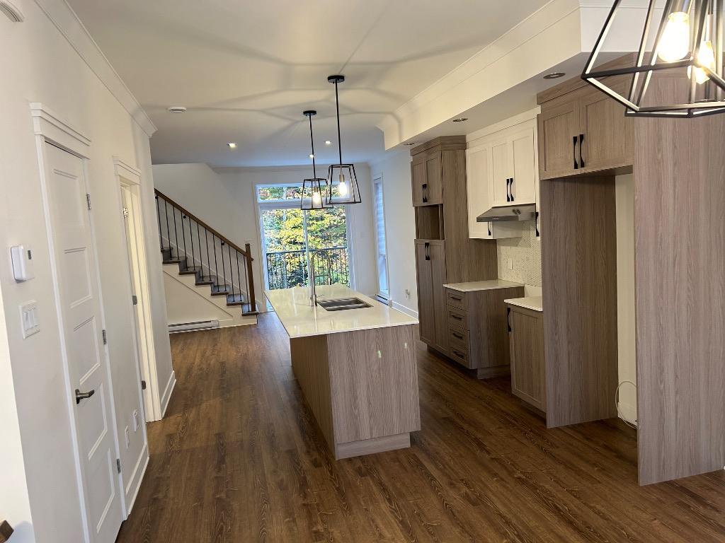 StJérome, magnifique 51/2 sur 2 étages à louer | 3084314