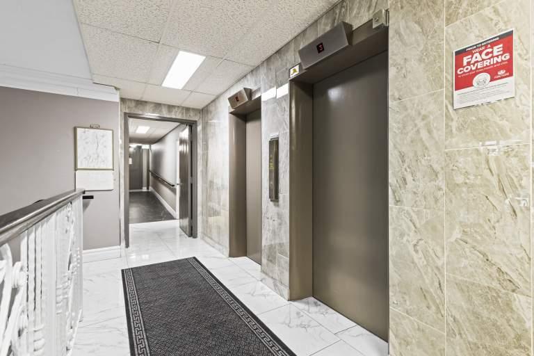 Hillview Towers | 60 Bridge Street West, Belleville | 3084396