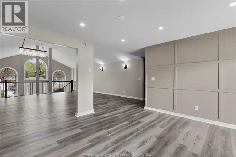 1535 MAPLE AVENUE | 1535 MAPLE AVENUE, LaSalle | 3084420