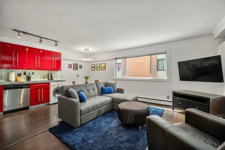 Live in Calgary’s #1 Inner-City Community - Fully Furnished Apartments! | 517 15 Avenue Southwest, Calgary | 3107860