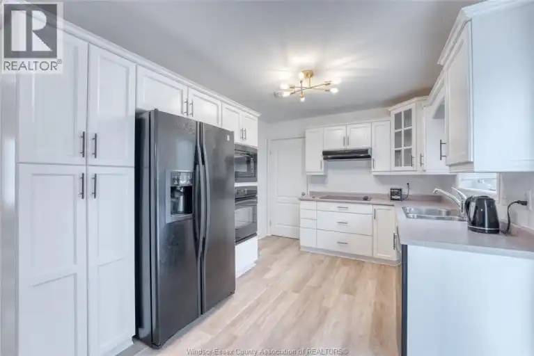 229 RIVERVIEW AVENUE | 229 RIVERVIEW AVENUE, LaSalle | 3084639