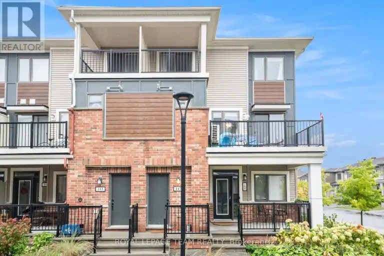 247 ZENITH PRIVATE | 247 ZENITH PRIVATE, Ottawa | 3084640
