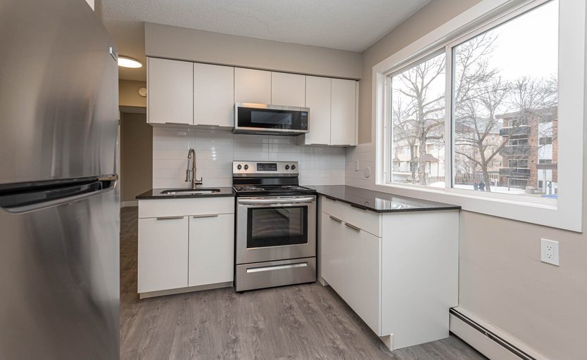 Burgundy | 10315 113 Street, Edmonton | 3084706