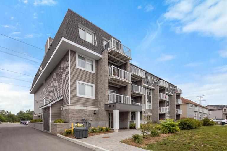 150 Whispering Winds Way | 150 Whispering Winds Way, Ottawa | 3084910