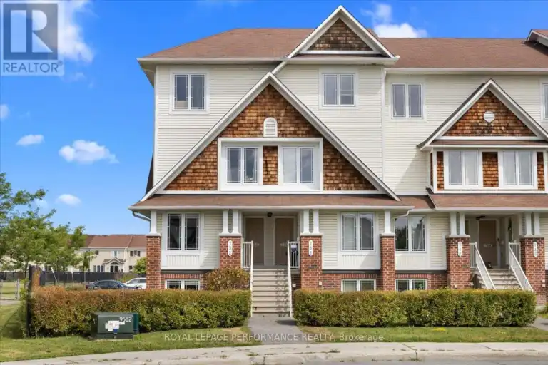 732 LAKERIDGE DRIVE | 732 LAKERIDGE DRIVE, Ottawa | 3084927
