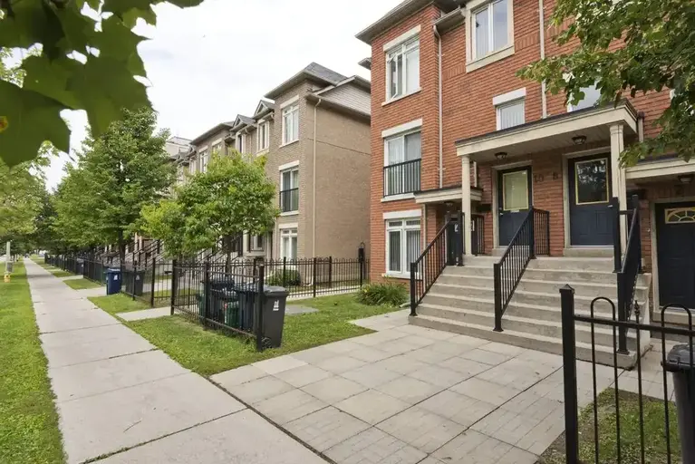 3, 7 & 11 Welsford Gardens | 7 Welsford Gardens, North York | 3170192