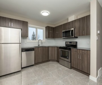 Lymburn Place | 18415 75 Ave, Edmonton | 3084947