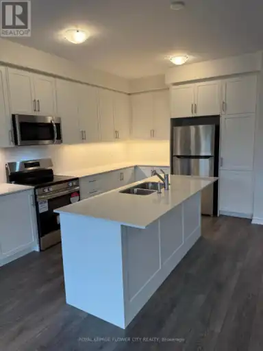 142 GREER STREET | 142 GREER STREET, Barrie | 3085267