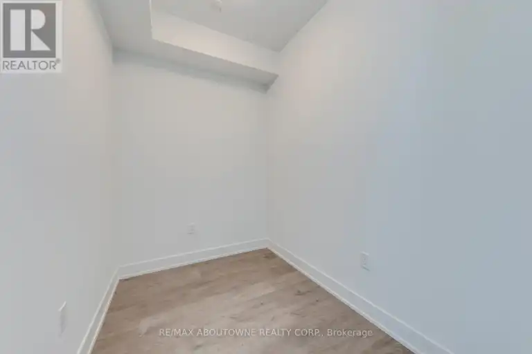 307 - 2343 KHALSA GATE | 307 - 2343 KHALSA GATE, Oakville | 3085331