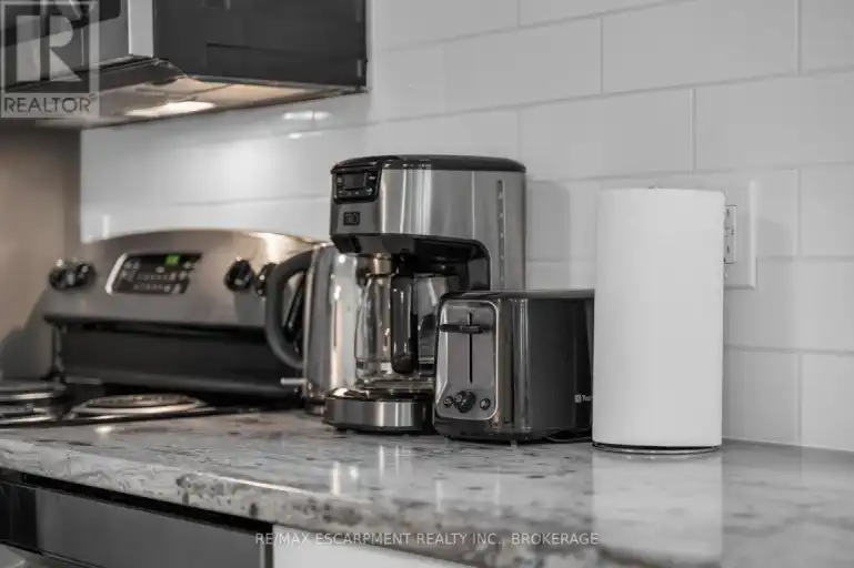 2 - 16 GOLDEN BOULEVARD E | 2 - 16 GOLDEN BOULEVARD E, Welland | 3085412