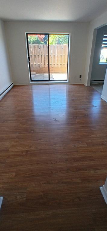 Beaux, grands et propres avec patios prive - 2-1/2 (1 Dec) et 4-1/2 (1 Nov) | 3085729