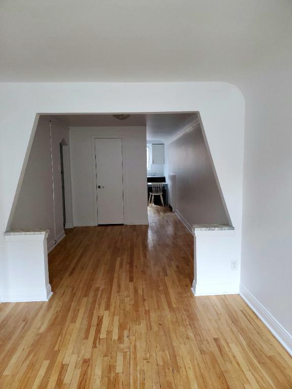 3.5 logement Demi sous sol Elec.inclus Villeray | 3085733
