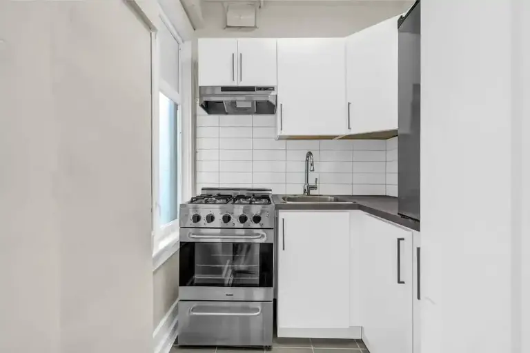Strathmore Lodge Apartments | 1086 Bute Street, Vancouver | 3085936