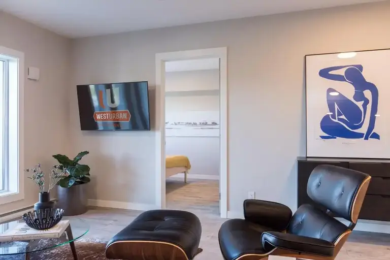 2036 South Island Highway | 2036 South Island Highway, Campbell River | 3085947
