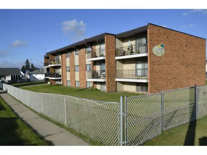 4820 46 Street | 4820 46 Street, Innisfail | 3086061